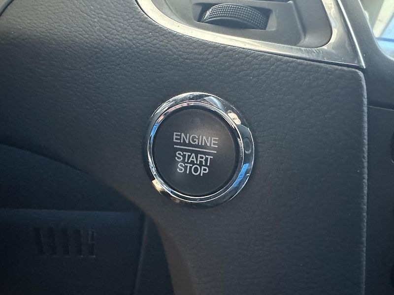 Ford S-MAX ST-Line 2.0 EcoBlue 190k aut.  - fotka 26 z 34