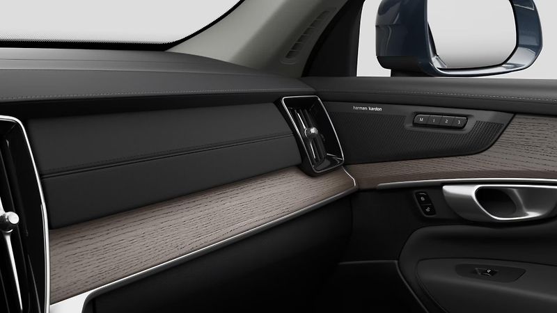 Volvo XC90 (2026) T8 AWD RECHARGE BRIGHT PLUS 7m - fotka 10 z 11