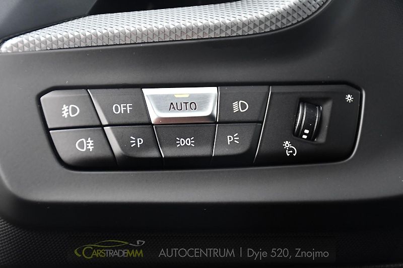 BMW Řada 2 218d M-SPORT 1M ČR TAŽNÉ - fotka 24 z 49