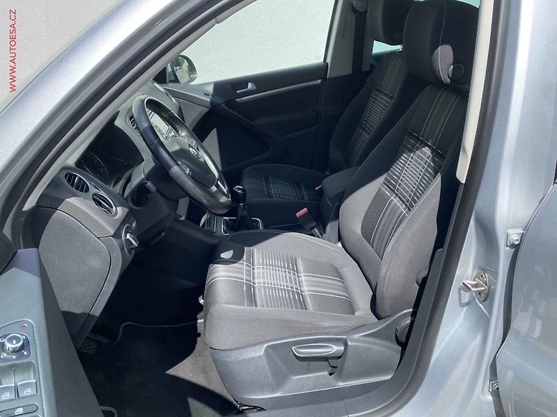 Volkswagen Tiguan (2015) 1.4 TSi, Lounge, navi - fotka 9 z 19