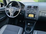 Volkswagen Touran 2.0TD MAN 7MÍST SERVISKA TAŽNÉ - náhled 24