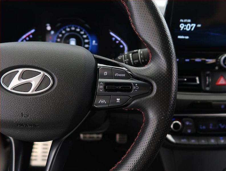 Hyundai i30 (2022) N Line Premium 1.5 T-GDI MHEV - fotka 20 z 26