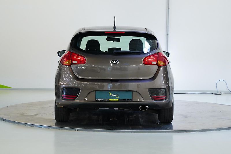 Kia Ceed - fotka 6 z 23