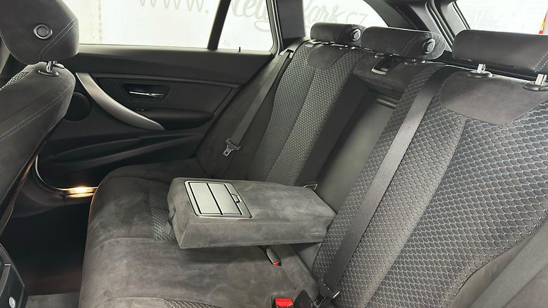 BMW Řada 3 M-PAKET/ 2 SADY GUM - fotka 20 z 44