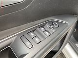 Peugeot 3008 (2019) 1.2PT, GT Line, LED, navi - náhled 13