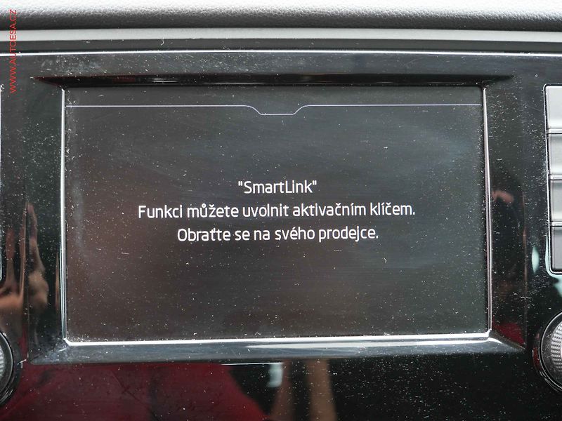 Škoda Octavia (2015) 2.0TDi, DSG, navi, bixen - fotka 18 z 19