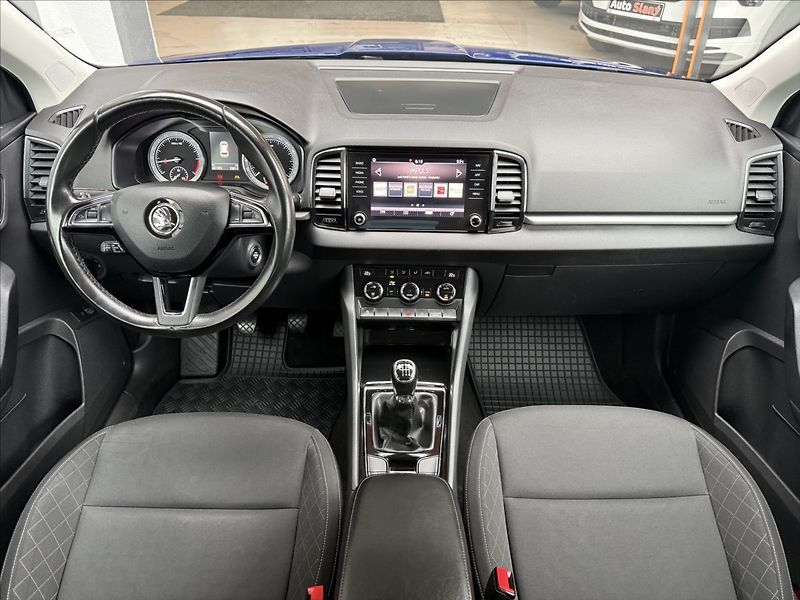 Škoda Karoq 1,6 TDI Ambition+ po servisu! - fotka 13 z 34