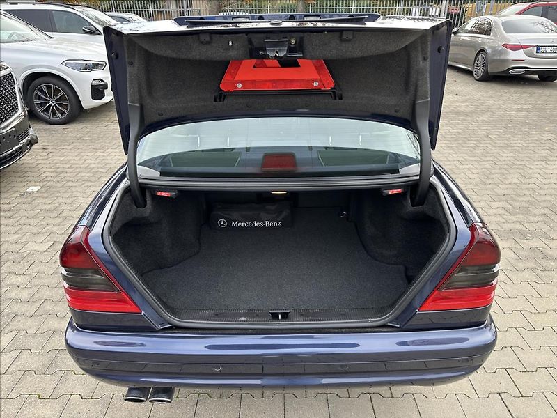 Mercedes-Benz Ostatní 4,3   43 AMG - fotka 27 z 28