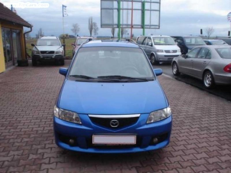 Podoba Mazdy 3 MPS je zatím tajemstvím (na fotce civilní Mazda 3)