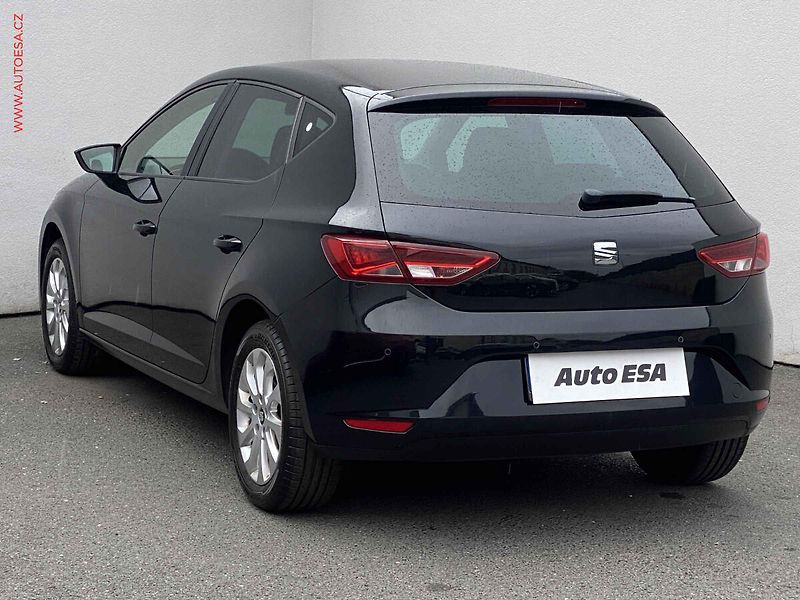 Seat Leon (2015) 1.2 TSi, ČR, Style, LED - fotka 6 z 16