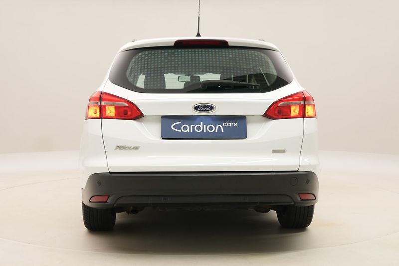 Ford Focus 1.0 ECOBOOST TREND 92kW AUT CZ - fotka 11 z 37