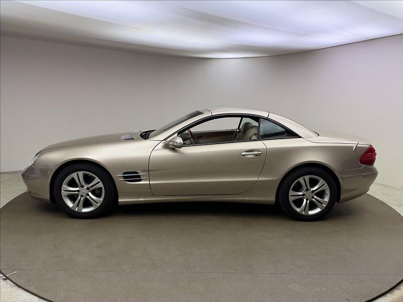 Mercedes-Benz SL 5,0 500 V8 225kW AT KŮŽE - fotka 46 z 48