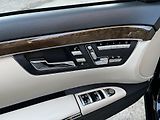 Mercedes-Benz Třídy S (2013) 500 4Matic - náhled 32