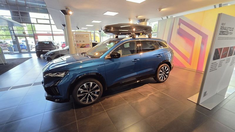 Renault Austral (2026) techno full hybrid E-Tech 200 - fotka 2 z 6
