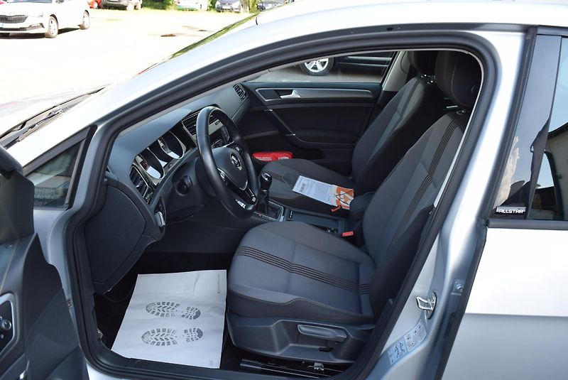 Volkswagen Golf (2016) 1.4TSI 92kw CLBMT WEBAS TAŽNÉ - fotka 20 z 50