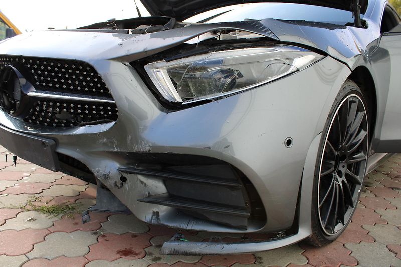 Mercedes-Benz CLS 400d 4MATIC*AMG*Burmester* - fotka 31 z 31
