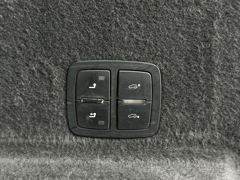 Audi Q7 3.0TDi V6 4x4 Tiptronic 233PS - fotka 47 z 48