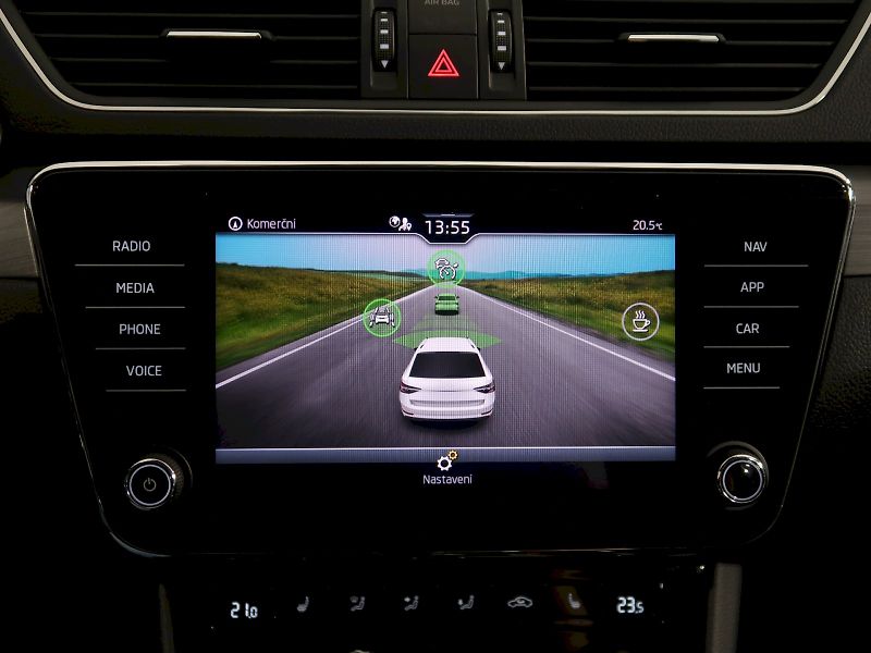 Škoda Superb (2021) STYLE 2.0TDI 110KW TAŽNÉ - fotka 28 z 40