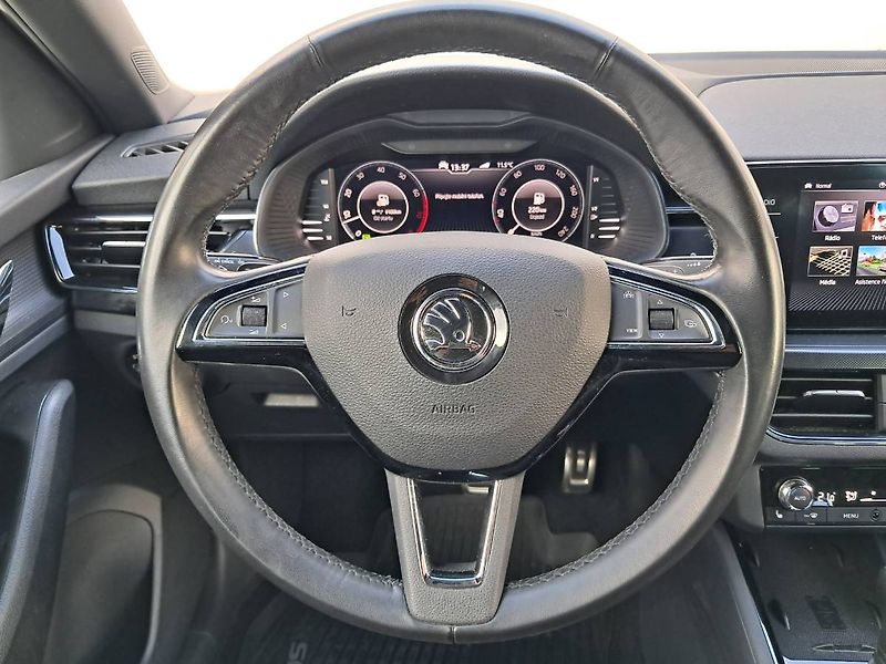 Škoda Scala (2020) STYLE Paket Extra + Dynamic TS - fotka 18 z 29