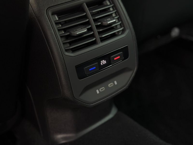 Cupra Formentor (2021) VZ, 2.0 TSI, 4Drive, Záruka - fotka 33 z 35