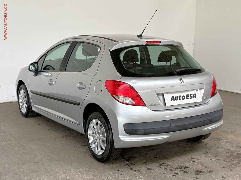 Peugeot 207 (2010) 1.4i, ČR, AC, STK3/28 - fotka 6 z 14
