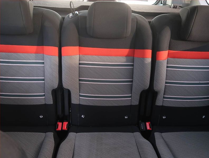 Citroën Berlingo (2019) Feel 1.5 BlueHDi, 5Míst, ČR - fotka 10 z 18