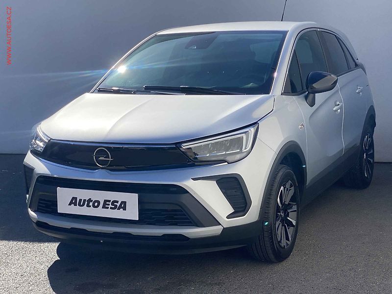 Opel Crossland (2023) 1.2T, Elegance, LED, kamera - fotka 3 z 17