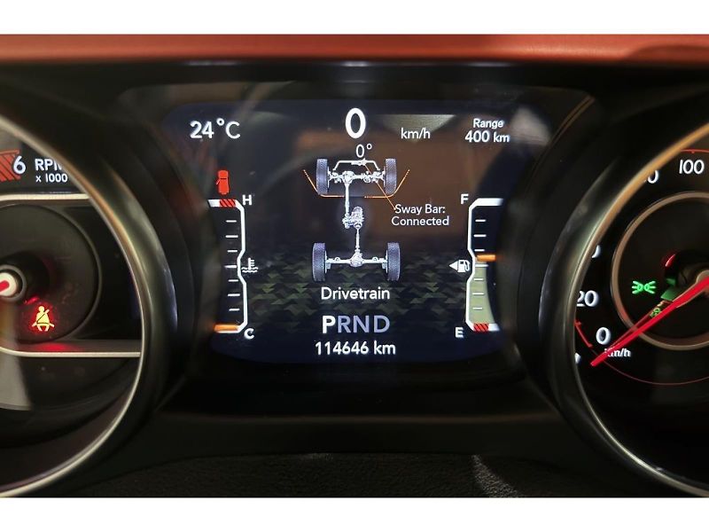 Jeep Wrangler (2019) Unlimited JL 2.2 CRD 200k AT8 - fotka 14 z 21