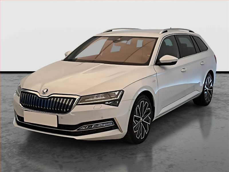 Škoda Superb (2020) Laurin&Klement iV 1.4 TSI PHEV - fotka 2 z 21