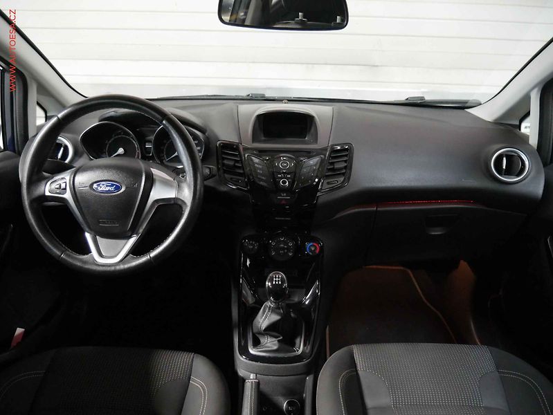 Ford Fiesta (2016) 1.0 EB, ČR - fotka 8 z 18