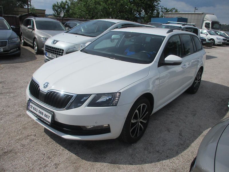 Škoda Octavia (2020) combi III 2,0 TDi - fotka 2 z 10