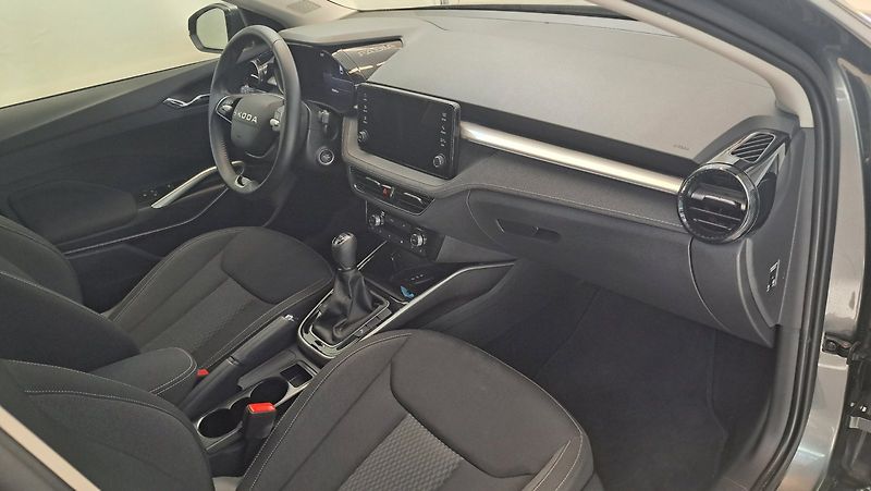 Škoda Fabia (2025) Top Selection 1,0 TSI 85 kW - fotka 14 z 24