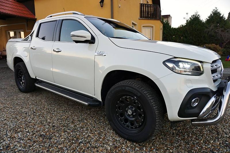 Mercedes-Benz Třídy X (2019) 3,0 V6 TURBO 190 kW - fotka 2 z 44
