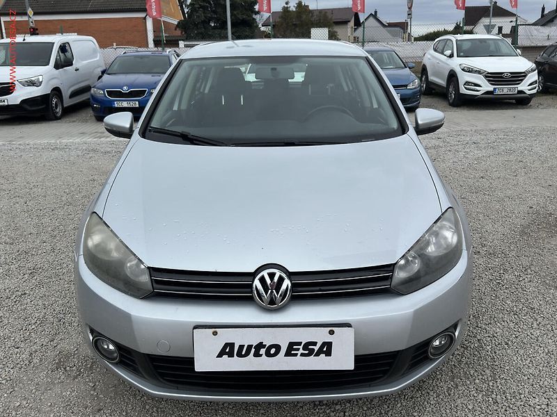 Volkswagen Golf (2012) 1.2TSI, ČR, servis.kniha - fotka 2 z 17