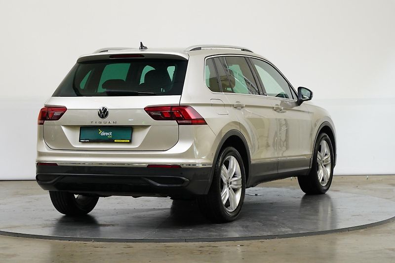 Volkswagen Tiguan - fotka 2 z 30