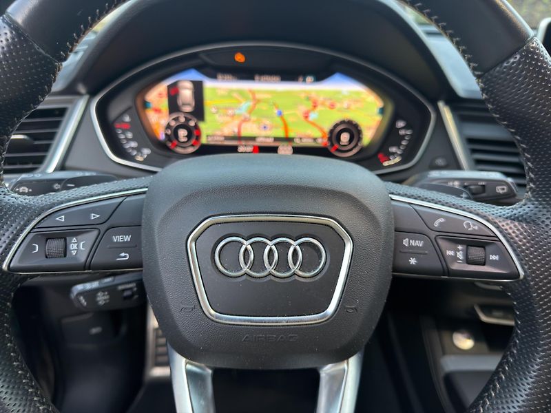 Audi Q5 (2019) S-LINE 40TDI OPTIK TAŽNÉ - fotka 24 z 27