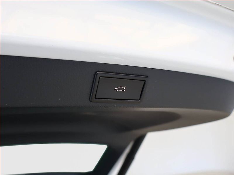 Škoda Karoq (2019) Style 2.0 TDI, Kůže, Tempomat - fotka 19 z 19