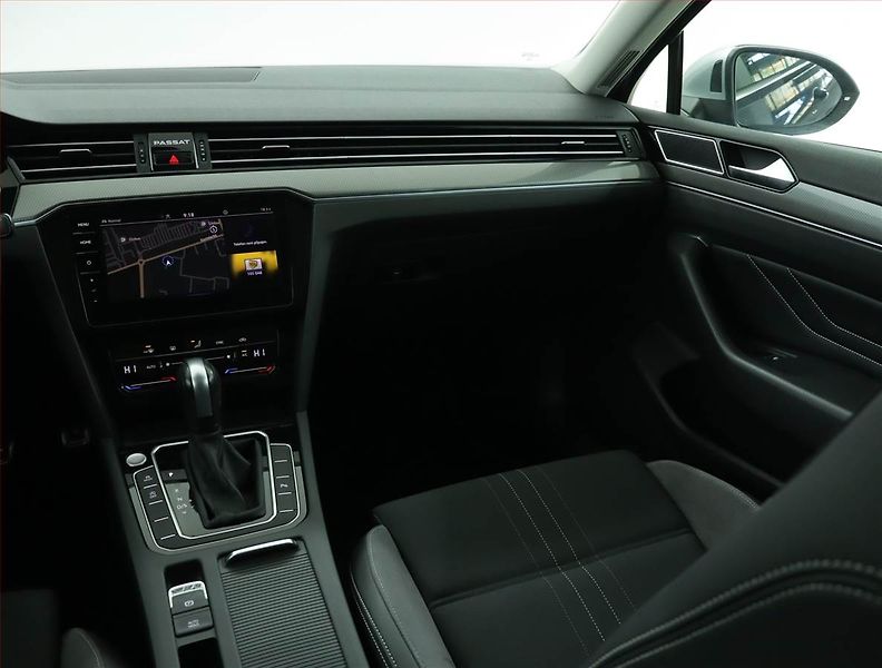 Volkswagen Passat (2022) Alltrack 2.0 TDI - fotka 8 z 18
