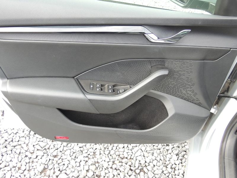 Škoda Octavia (2020) 1.5TSi,110kw,Combi,ČR,1maj. - fotka 17 z 58