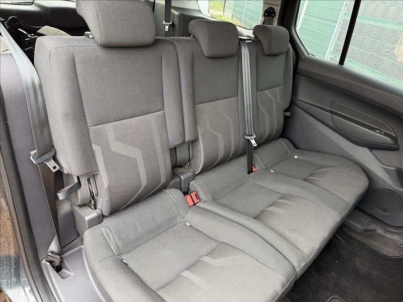 Ford Tourneo Connect 1.6 TDCi 7míst - fotka 15 z 15