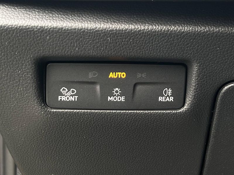 Škoda Superb (2026) Sportline 7DSG 2,0TDI - fotka 15 z 22