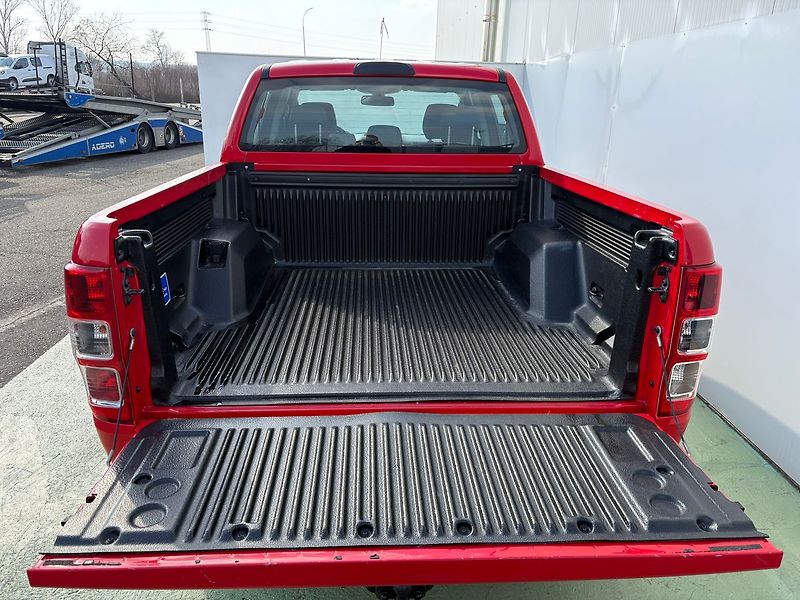 Ford Ranger 2.2TDCi, 118kW, 4x4 XLT - fotka 15 z 20