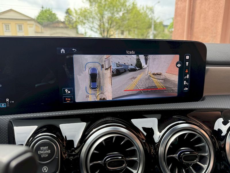 Mercedes-Benz Třídy A A45 AMG S 4Matic+ CZ Pano Gar+ - fotka 27 z 44
