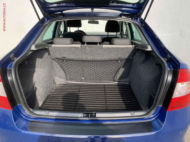 Škoda Rapid (2013) 1.6 TDi, Ambition, TZ, +kola - fotka 7 z 17