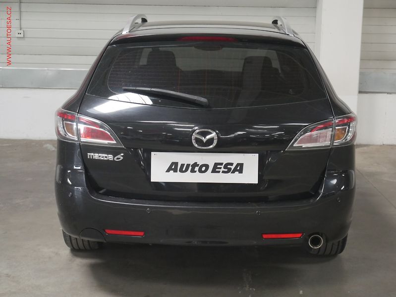 Mazda 6 (2011) 2.2 MZR-CD, Xenon, výhřev sed - fotka 5 z 19