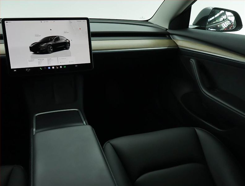 Tesla Model 3 (2022) Long Range 4WD 79kWh, SoH 91% - fotka 8 z 21