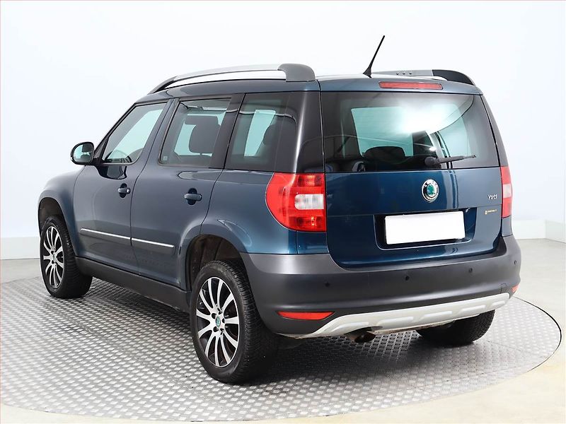 Škoda Yeti (2012) 1.2 TSI, Serv.kniha - fotka 4 z 10
