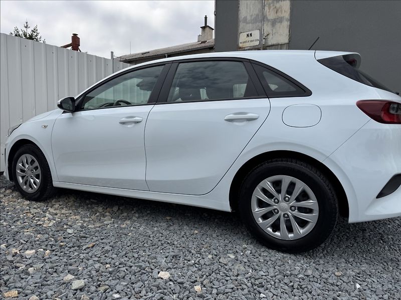 Kia Ceed 1,0 T-GDi FRESH DPH 1.maj. ČR - fotka 18 z 50