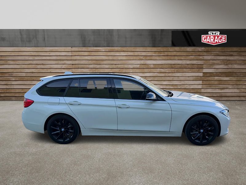 BMW Řada 3 (2014) + 335d + X-DRIVE + HEAD UP +  - fotka 2 z 24