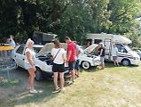 Na prostranství před Parkhotelem Smržovka se v neděli představily desítky autoveteránů.